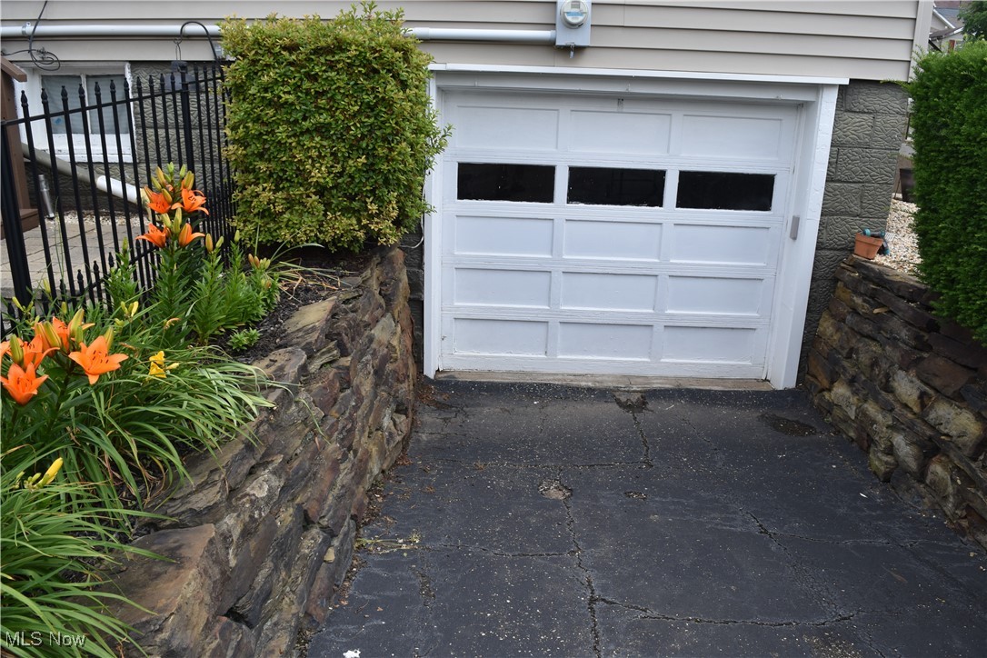 200 W 40th Street, Shadyside, Ohio image 25