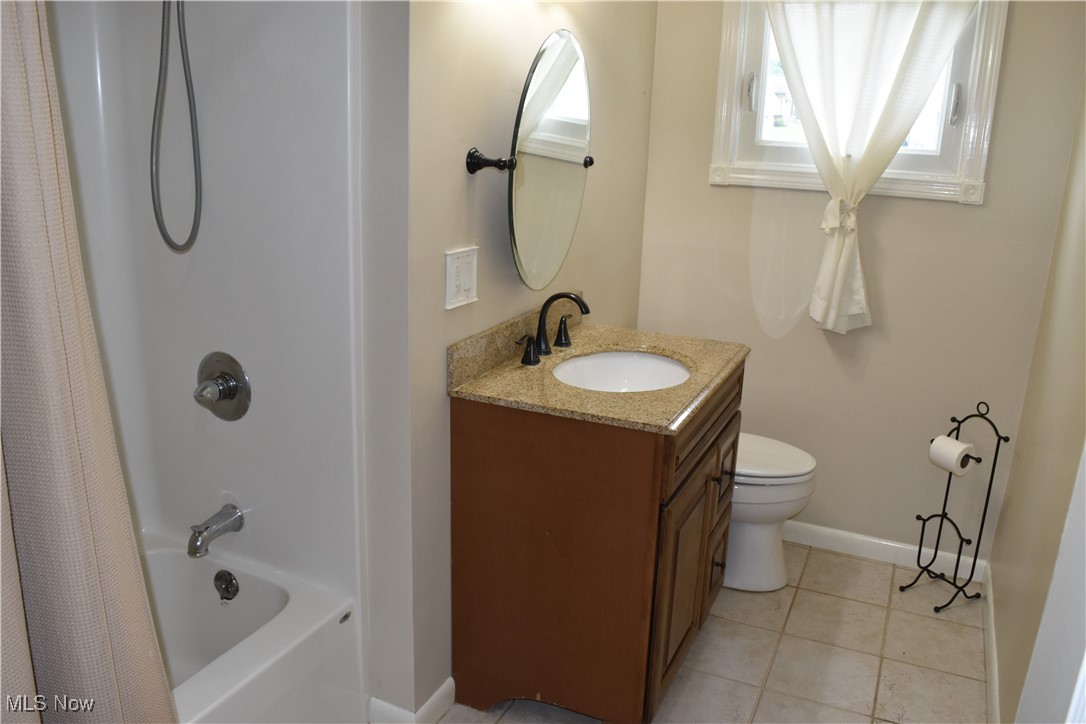 200 W 40th Street, Shadyside, Ohio image 11