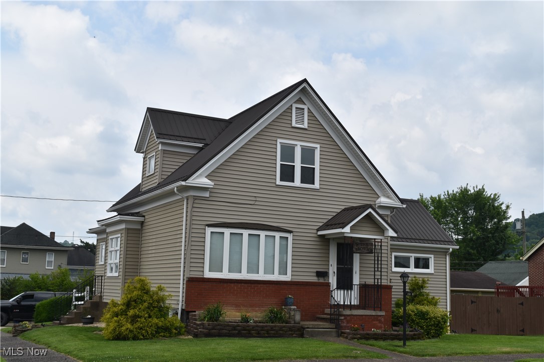 200 W 40th Street, Shadyside, Ohio image 27