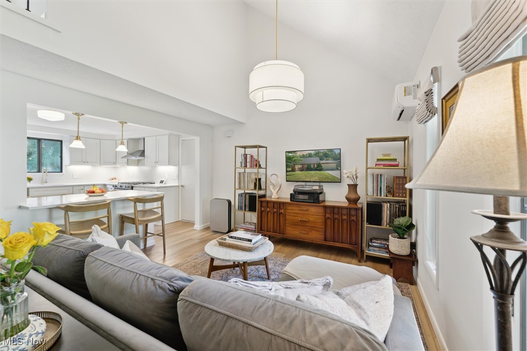 Hollywood Add - Residential