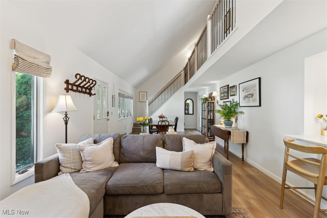 Hollywood Add - Residential