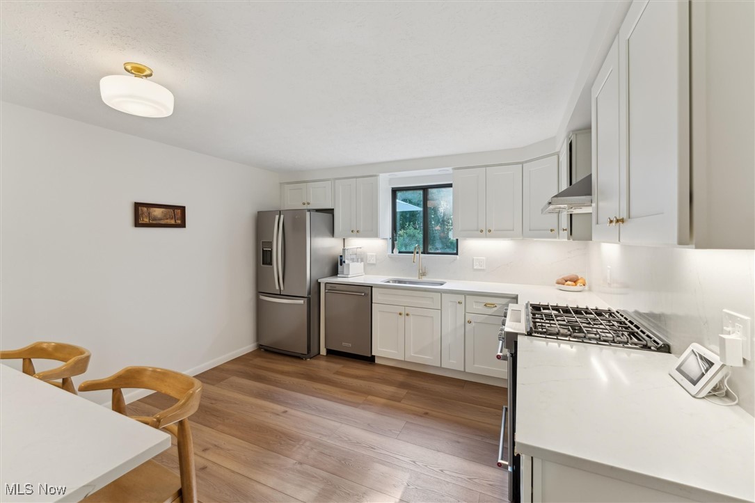 Hollywood Add - Residential