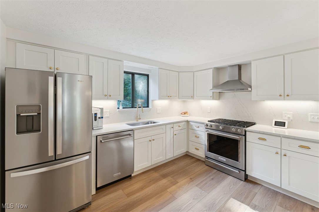 Hollywood Add - Residential