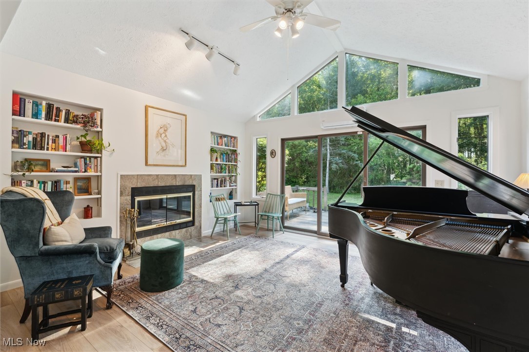 Hollywood Add - Residential