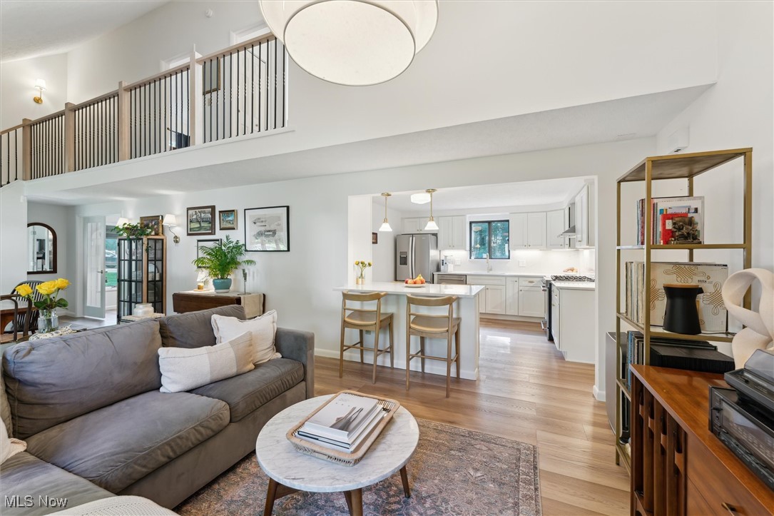 Hollywood Add - Residential