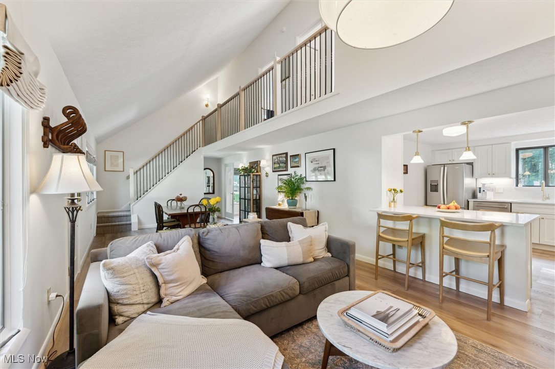 Hollywood Add - Residential