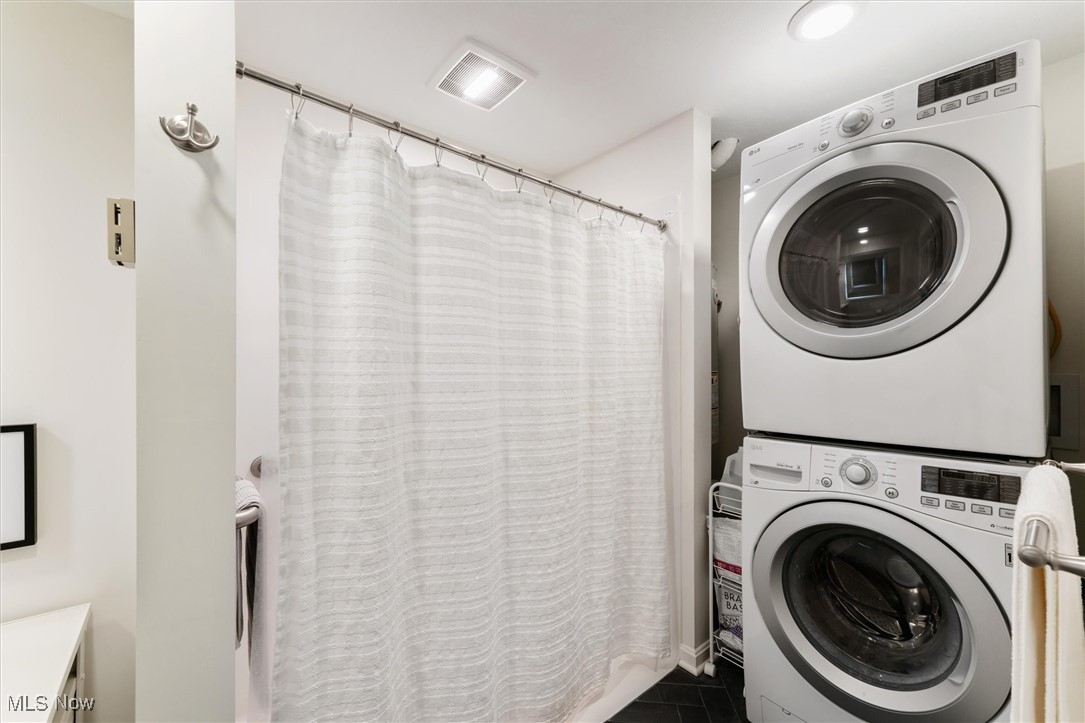 Hollywood Add - Residential