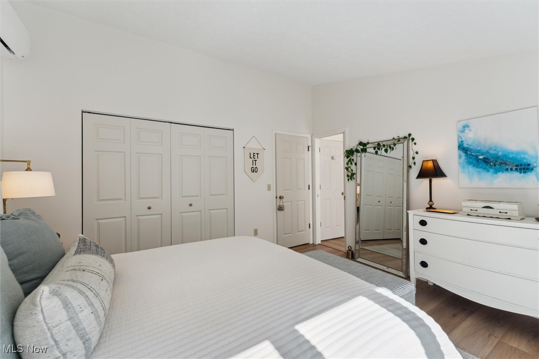 Hollywood Add - Residential