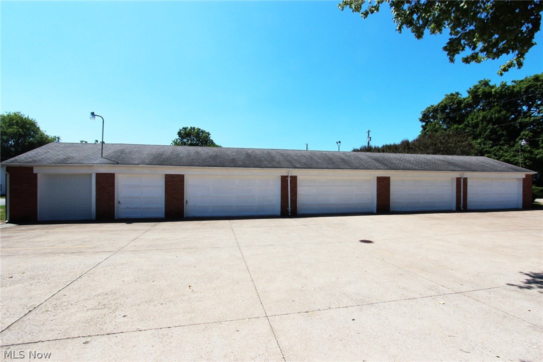 Plum Brook - Residential