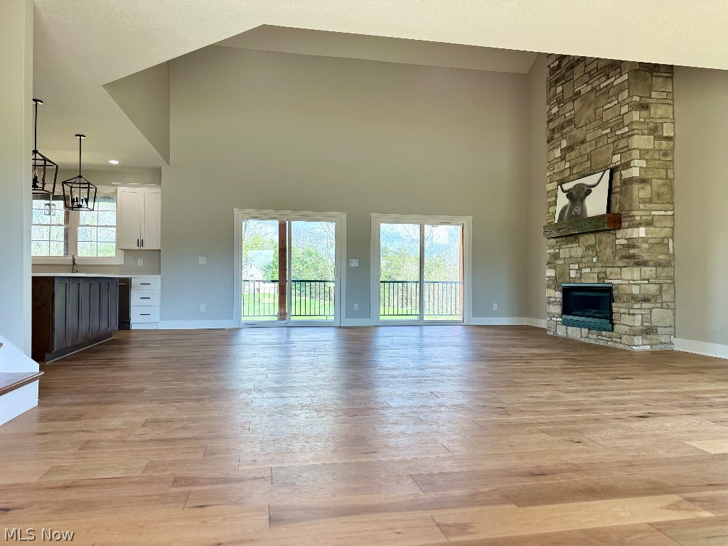 Apple Hill Manor - Residential