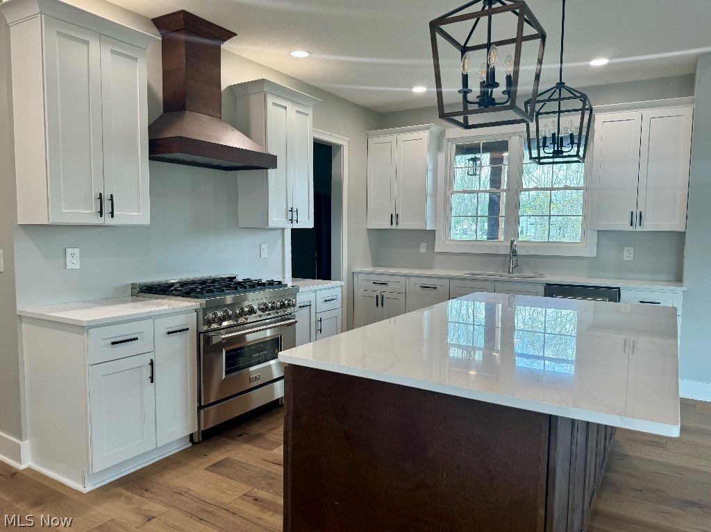 Apple Hill Manor - Residential