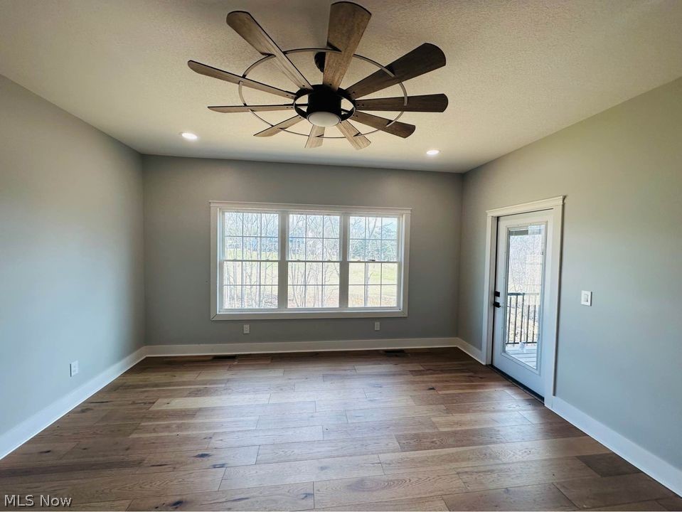 Apple Hill Manor - Residential