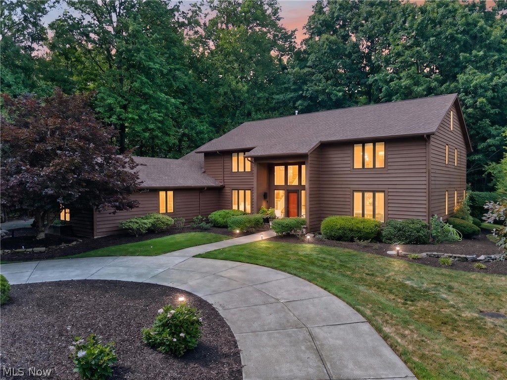2571 Cedarwood Road