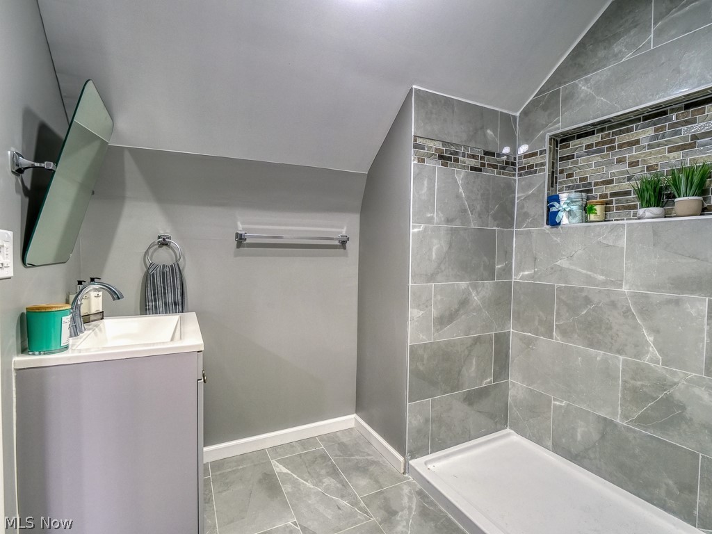 Chatfield Inc 01 - Residential