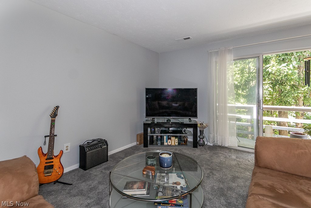 Ramblewood Condo - Residential