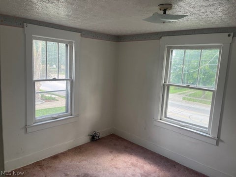 Tiny photo for 912 S Hawkins Avenue, Akron, OH 44320 (MLS # 5239321)