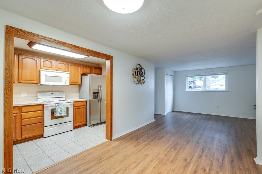 Coachman's Trail Condo - Residential