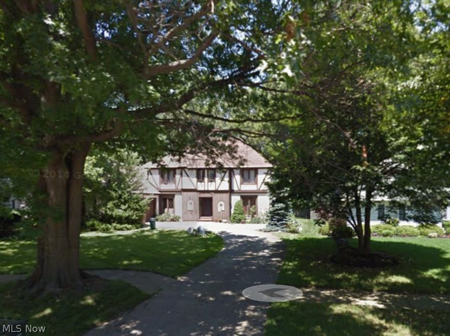 This house needs work must be cash sale. Owner will do no repairs..