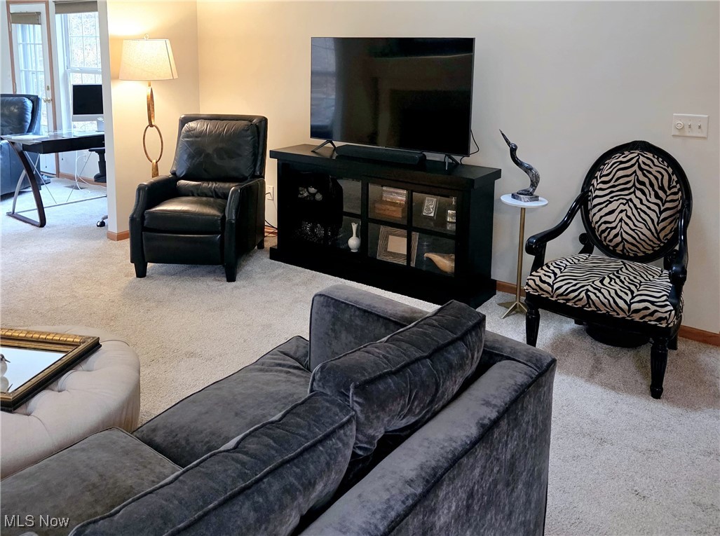 North Pt/Hunters Xing Condo - Residential