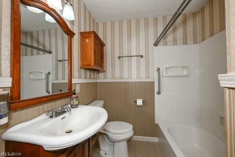 Tiny photo for 490 Bonshire Road, Akron, OH 44319 (MLS # 5255007)