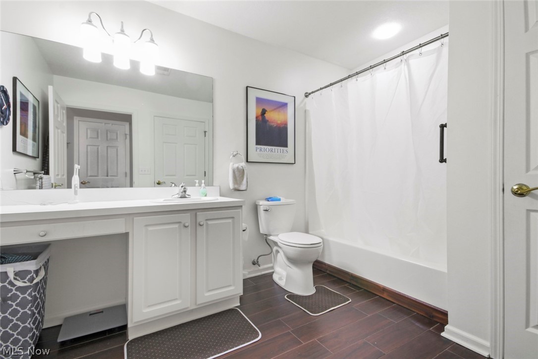 Willow Brook Condo - Residential