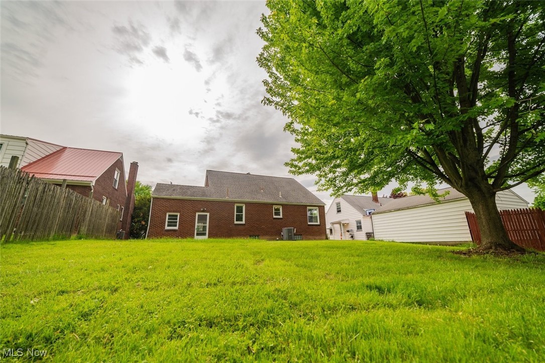 459 N Osborn Avenue, Youngstown, Ohio image 49