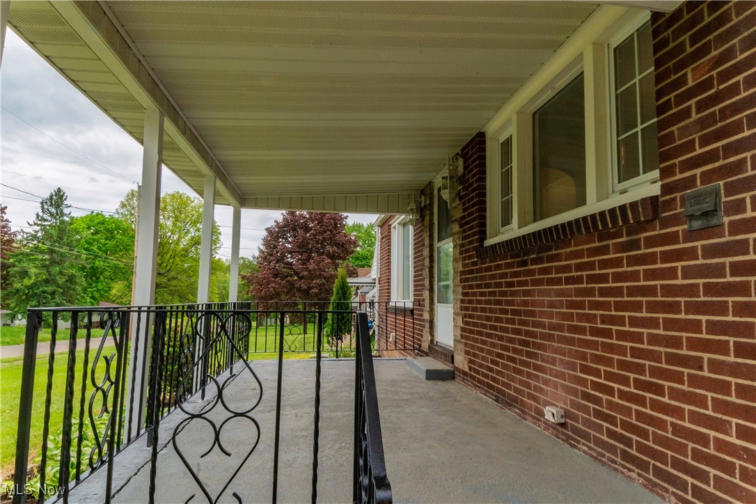 459 N Osborn Avenue, Youngstown, Ohio image 4