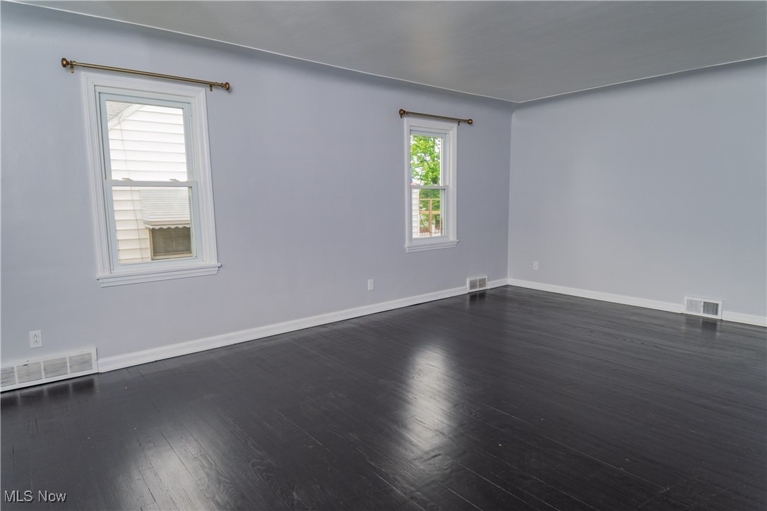 459 N Osborn Avenue, Youngstown, Ohio image 7
