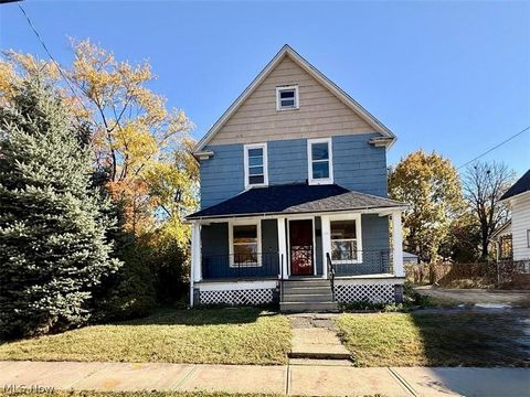 983 E 141st Street Cleveland OH 44110
