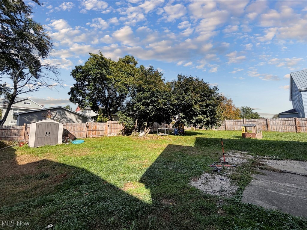 Girard Improv Cos 02 Ad - Residential