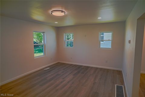 Tiny photo for 2204 Fairview Avenue, Parkersburg, WV 26101 (MLS # 5202761)