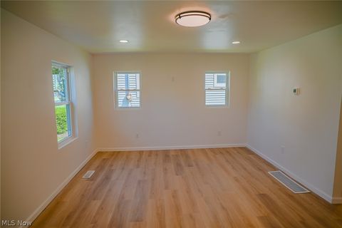 Tiny photo for 2204 Fairview Avenue, Parkersburg, WV 26101 (MLS # 5202761)