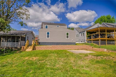 Tiny photo for 2204 Fairview Avenue, Parkersburg, WV 26101 (MLS # 5202761)