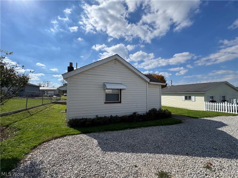 Tiny photo for 85 Eileen Street, Rayland, OH 43943 (MLS # 5255745)