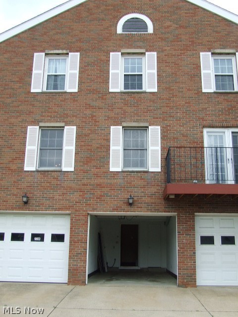 Rivers Edge Condo - Residential