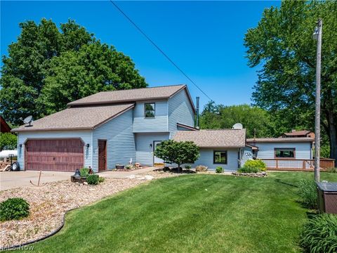 4 Cadillac Dr, Senecaville, OH 43780 - #: 5038613