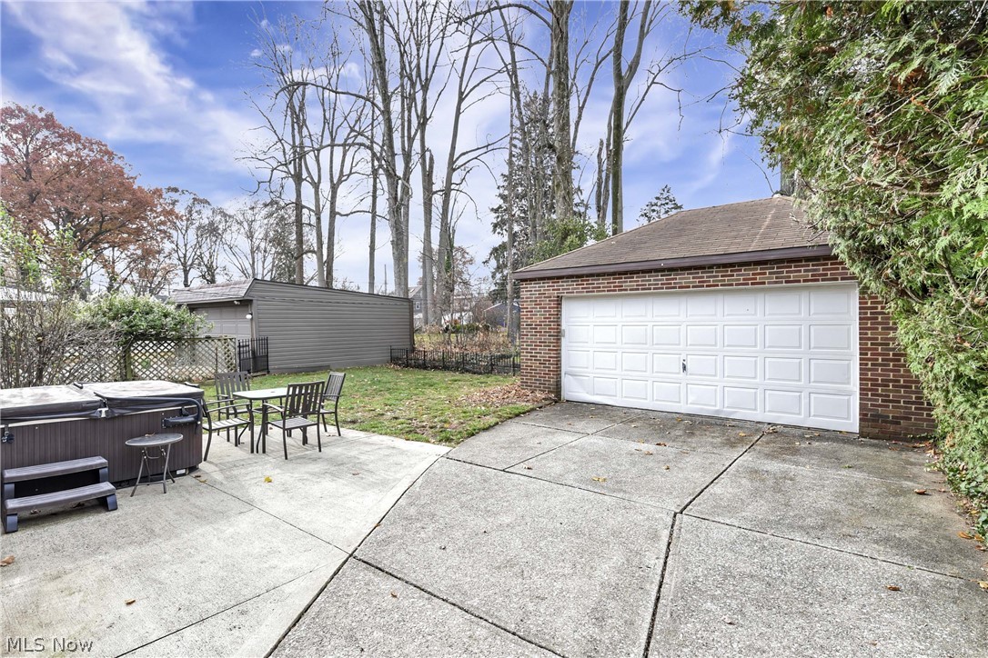 Forest View - Residential