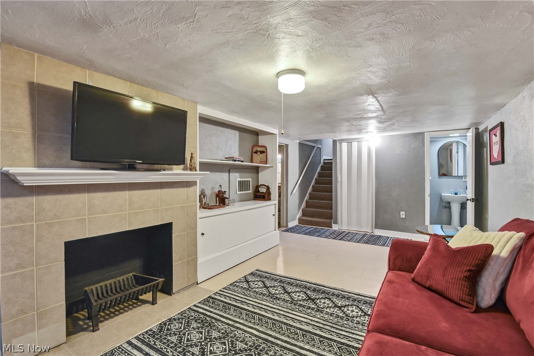 Forest View - Residential