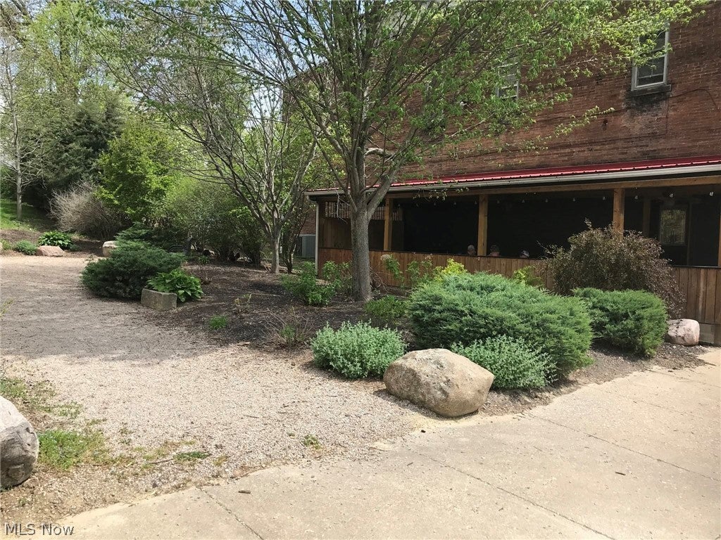 106 W Main Street