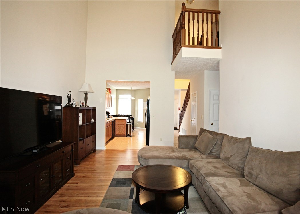 Charleston Place R-2 Developme - Residential Lease