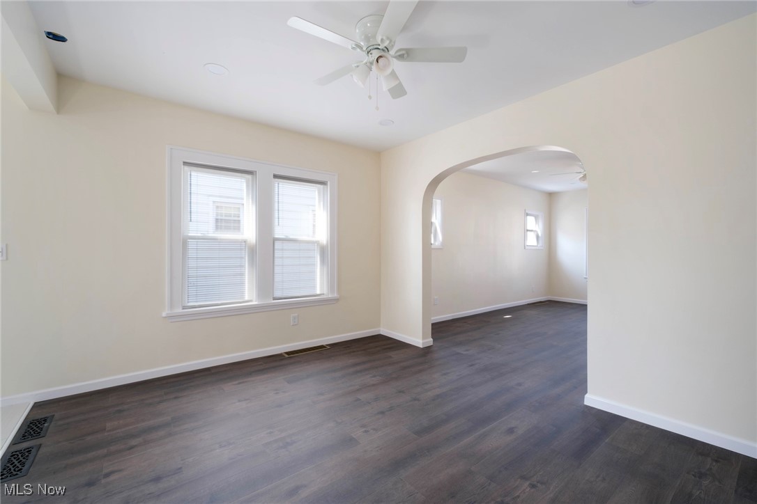 City/Youngstown - Residential Income