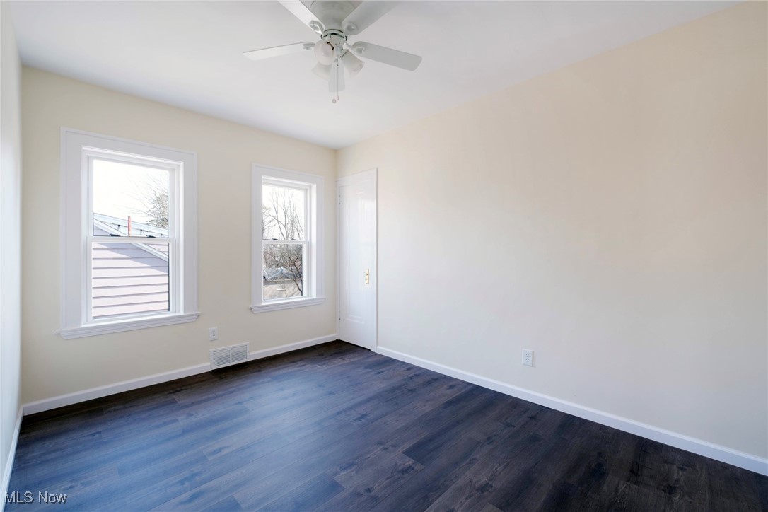 City/Youngstown - Residential Income