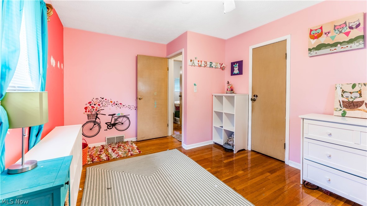 Pollack Invs Co Inc Pearl Road - Residential