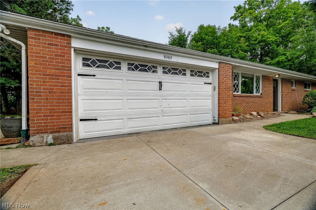 9265 Brookdale Lane