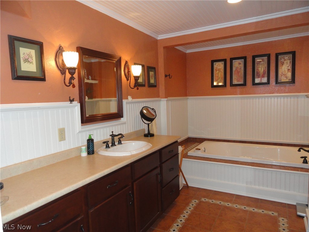 Silver Valley Condo - Residential