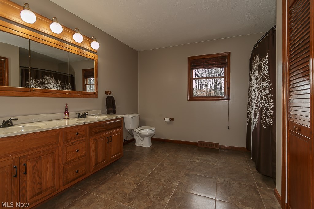 Country View Estates - Residential