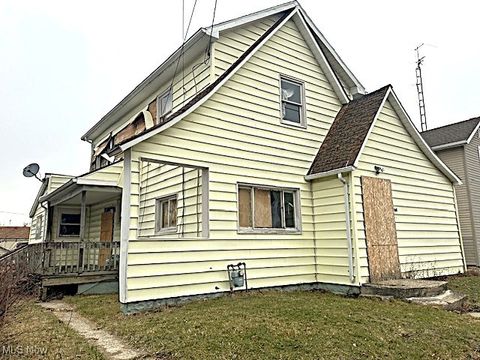 Homes For Sale - 406 Ewing Avenue<br/> Allen County, Lima, OH 45801