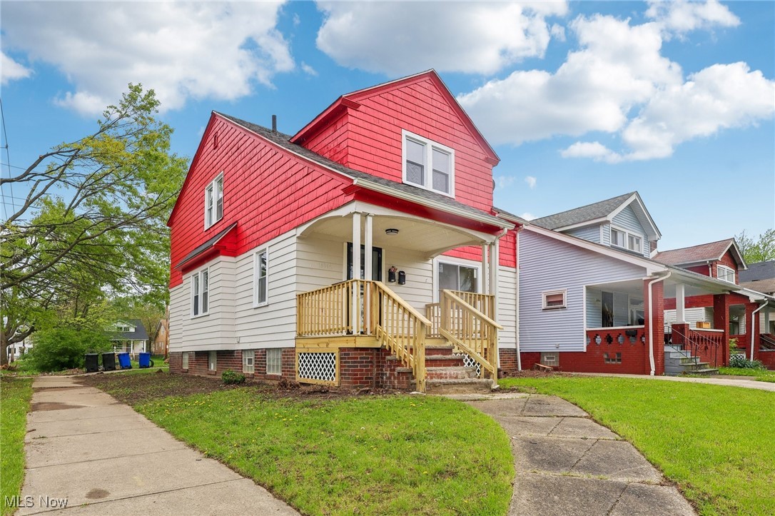13916 Durkee Avenue