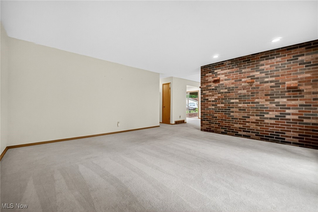 Riverdale - Residential