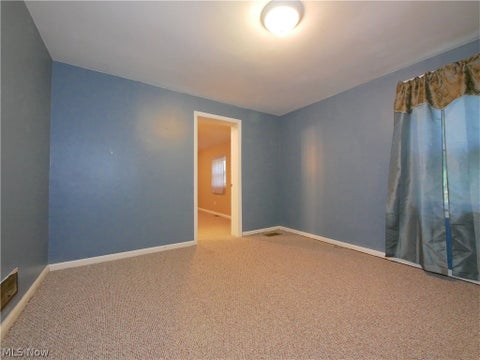Tiny photo for 103 Jefferson Street, St Clairsville, OH 43950 (MLS # 5255814)